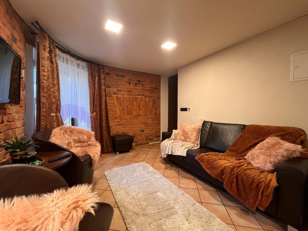 Apartaments In The City Centre Kaunas Esterno foto