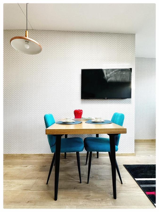Apartaments In The City Centre Kaunas Esterno foto